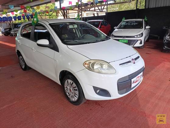 FIAT PALIO 1.4 MPI ATTRACTIVE 8V FLEX 4P MANUAL FIAT PALIO 1.4 MPI ATTRACTIVE 8V FLEX 4P MANUAL